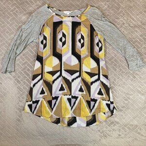 Charming Charlie Womens Small Tunic T Shirt Raglan Half Sleeve Geometric Print